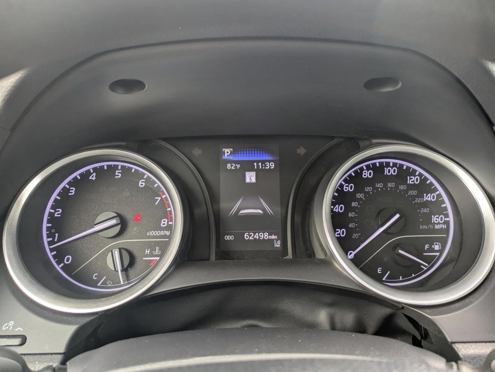 2021 Toyota Camry LE Auto (SE)