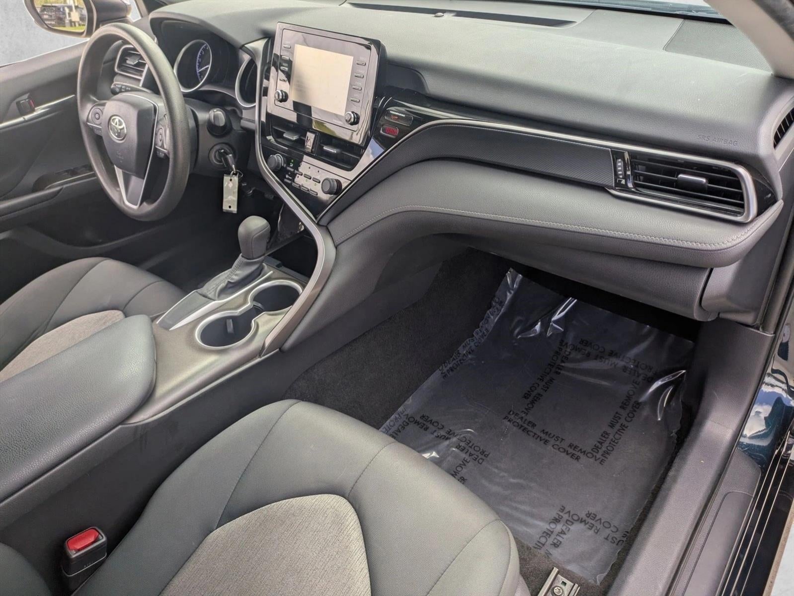 2021 Toyota Camry LE Auto (SE)