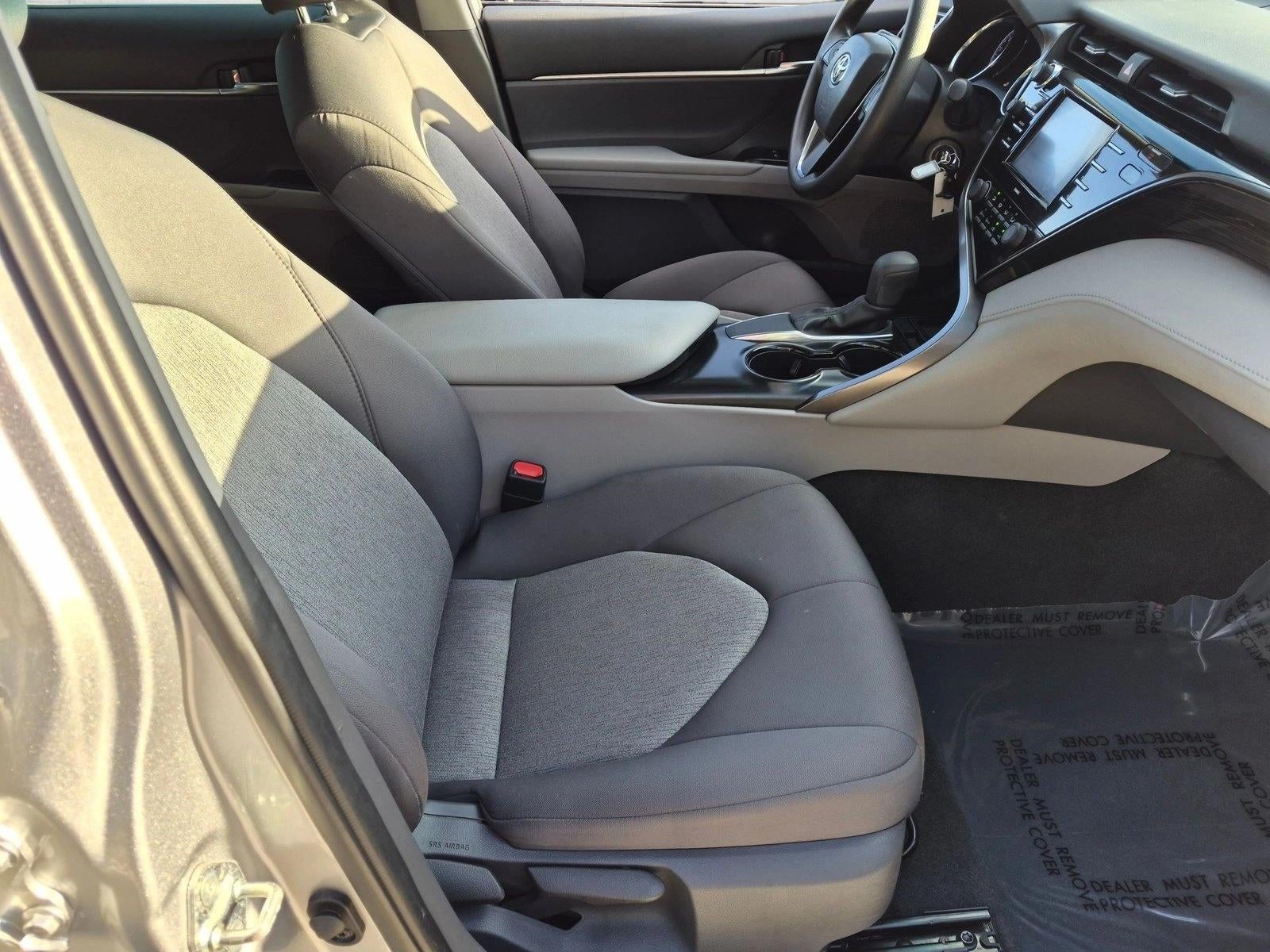 2020 Toyota Camry LE Auto (SE)