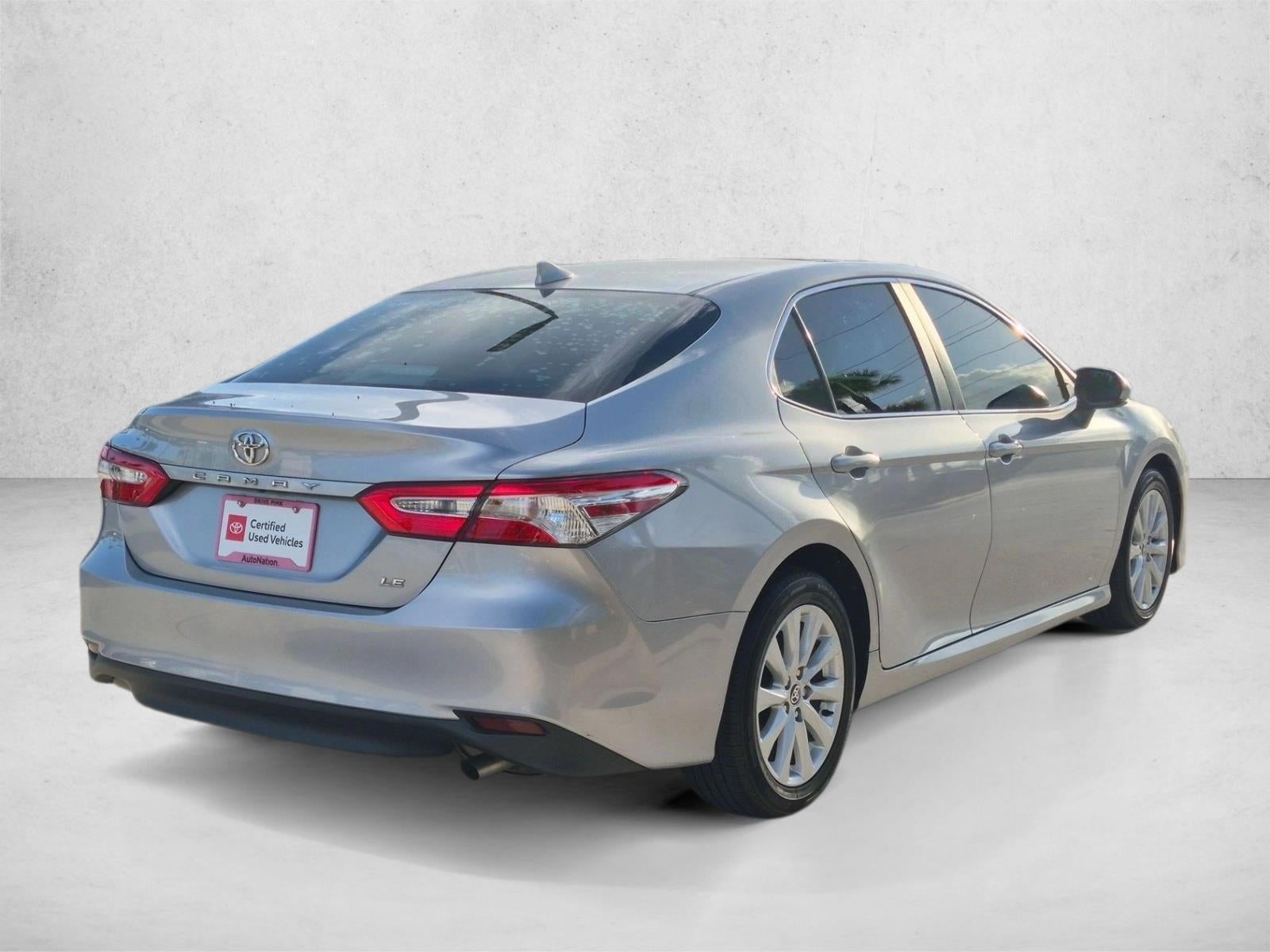 2020 Toyota Camry LE Auto (SE)