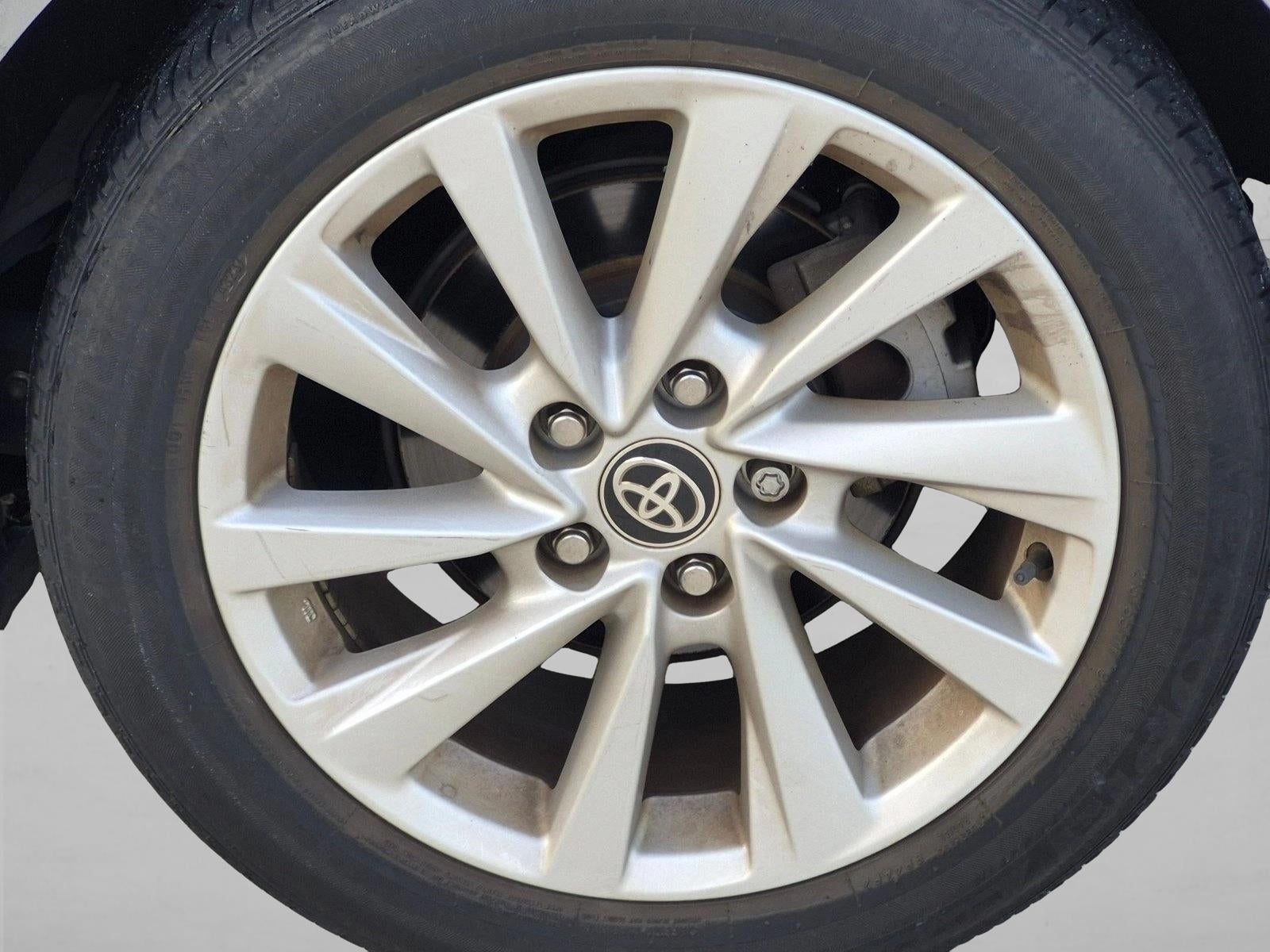 2024 Toyota Camry LE Auto (SE)