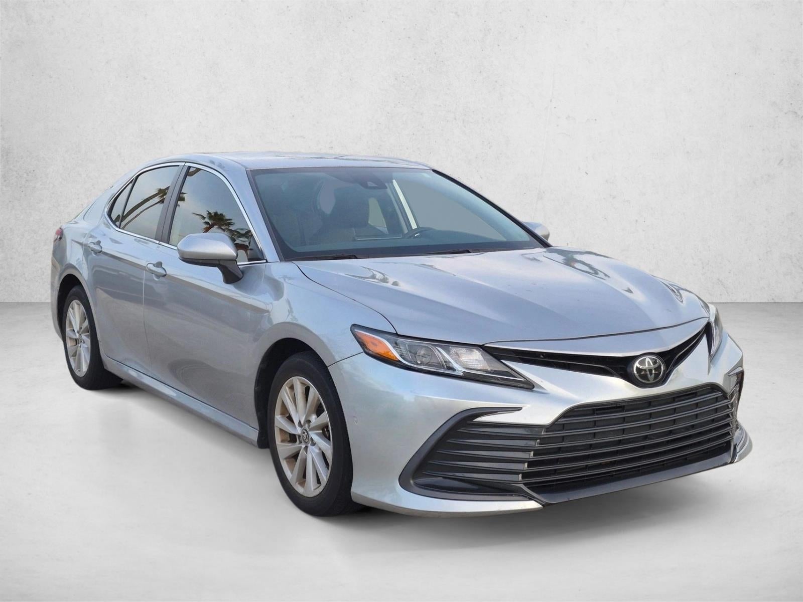 2024 Toyota Camry LE Auto (SE)