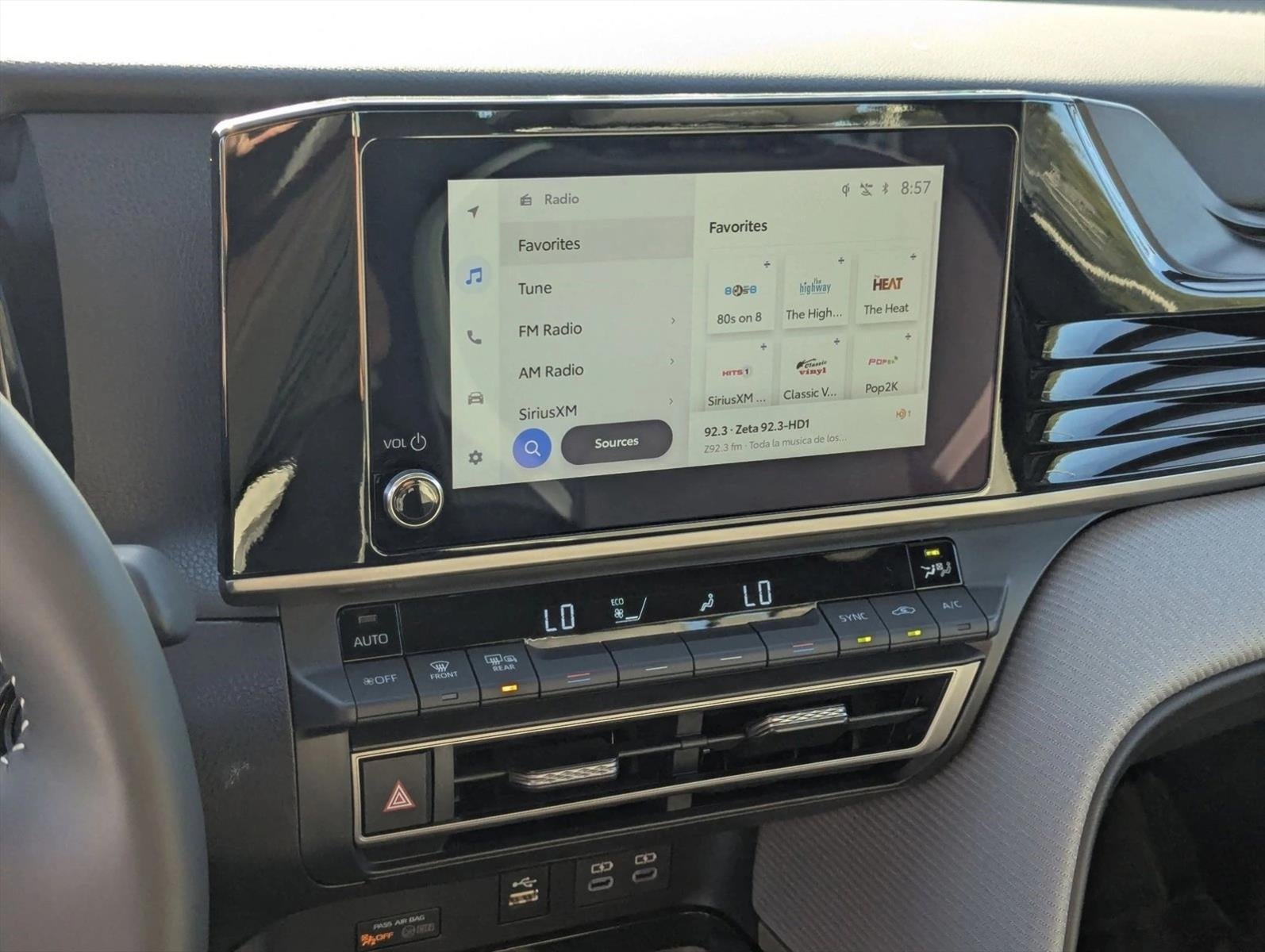 2026 Toyota Camry SE (SE)