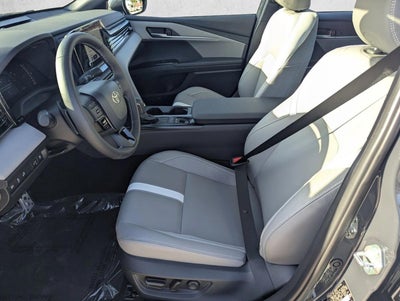 2026 Toyota Camry SE (SE)