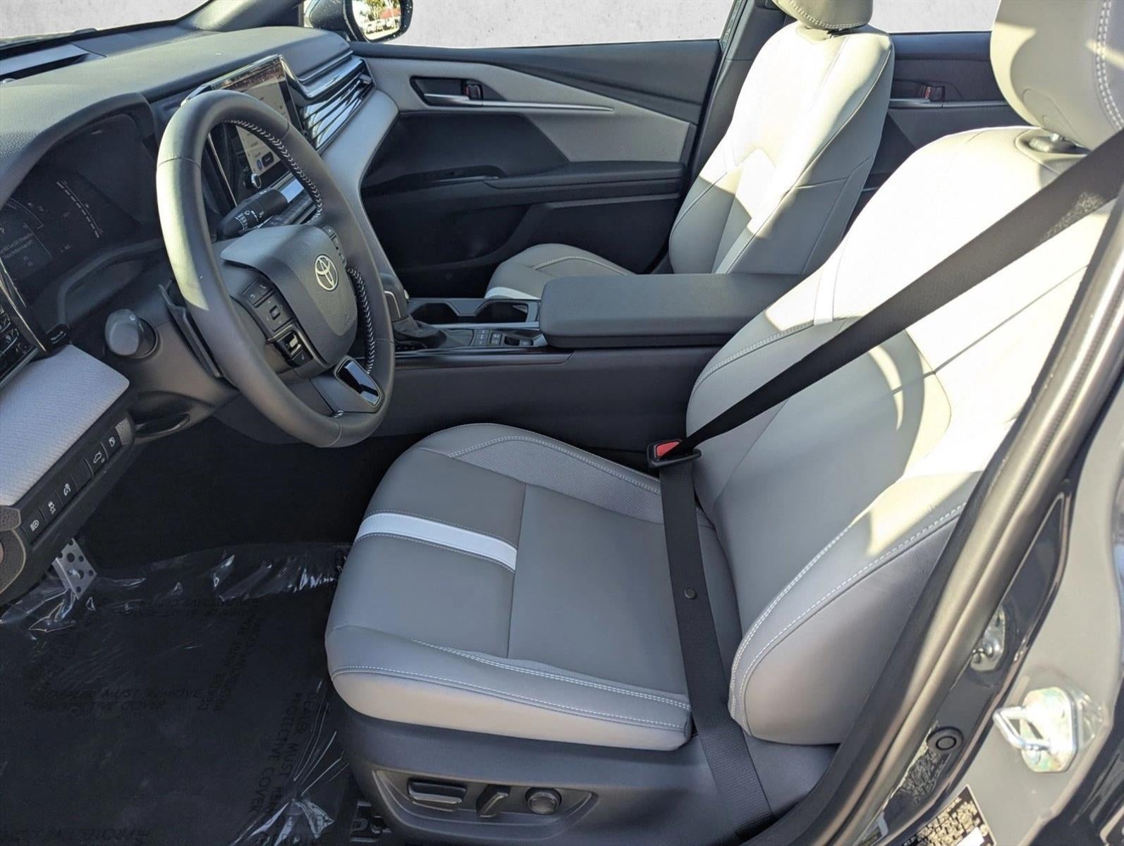 2026 Toyota Camry SE (SE)