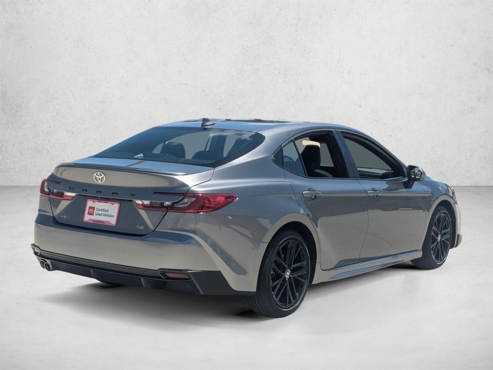 2026 Toyota Camry SE (SE)