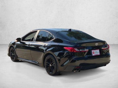 2025 Toyota Camry SE (SE)