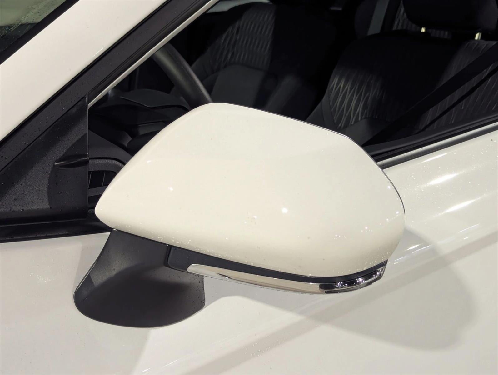 2026 Toyota Camry LE (SE)