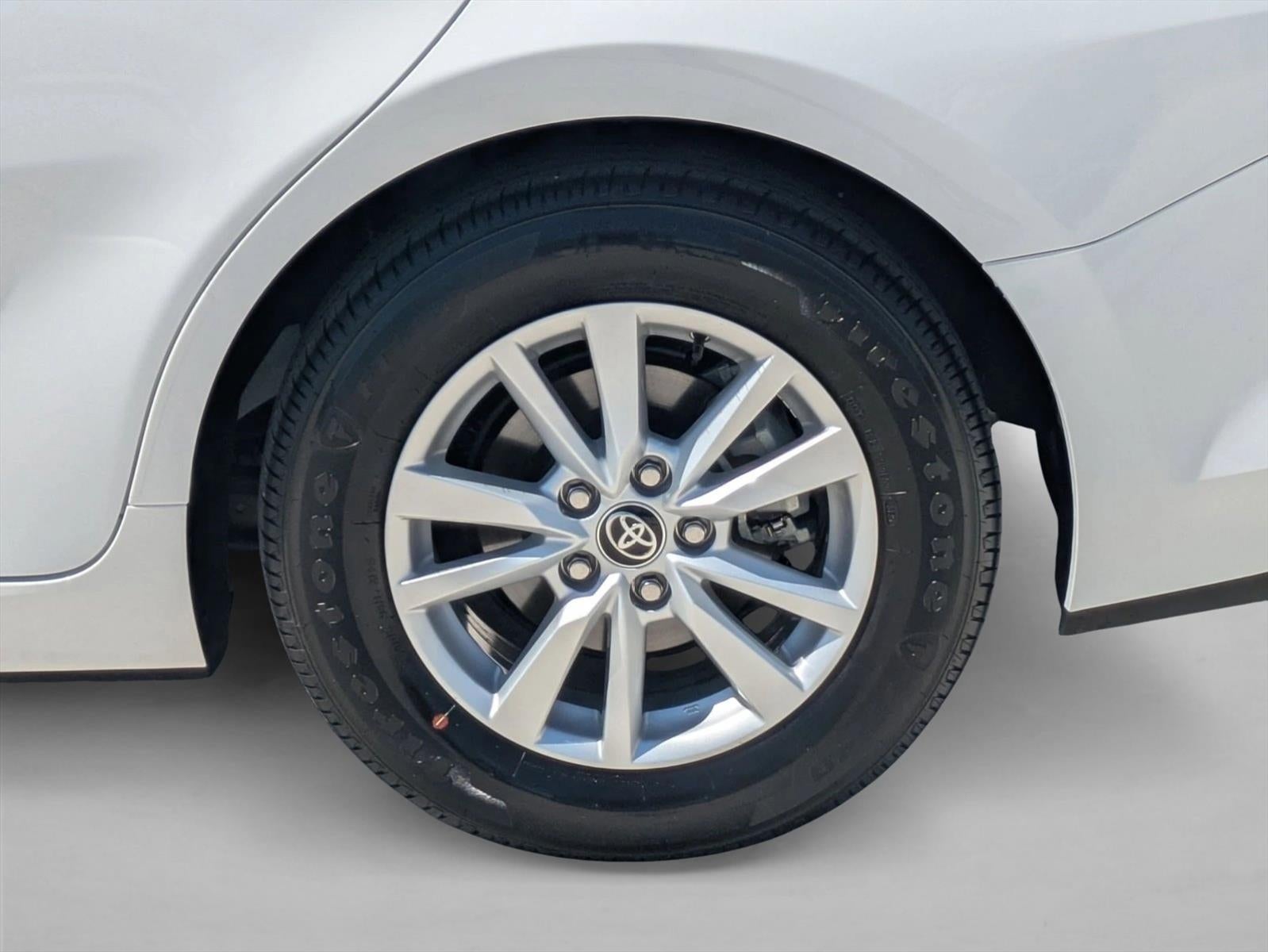 2026 Toyota Camry LE (SE)