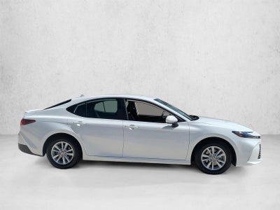 2026 Toyota Camry LE (SE)