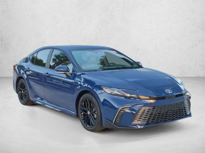 2026 Toyota Camry SE (SE)