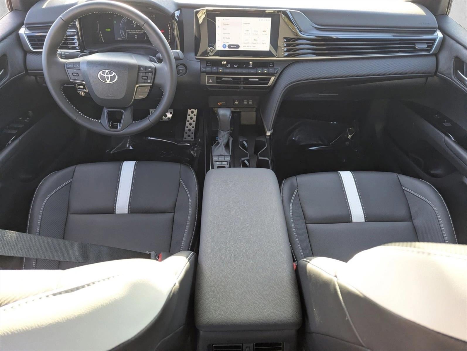 2026 Toyota Camry SE (SE)