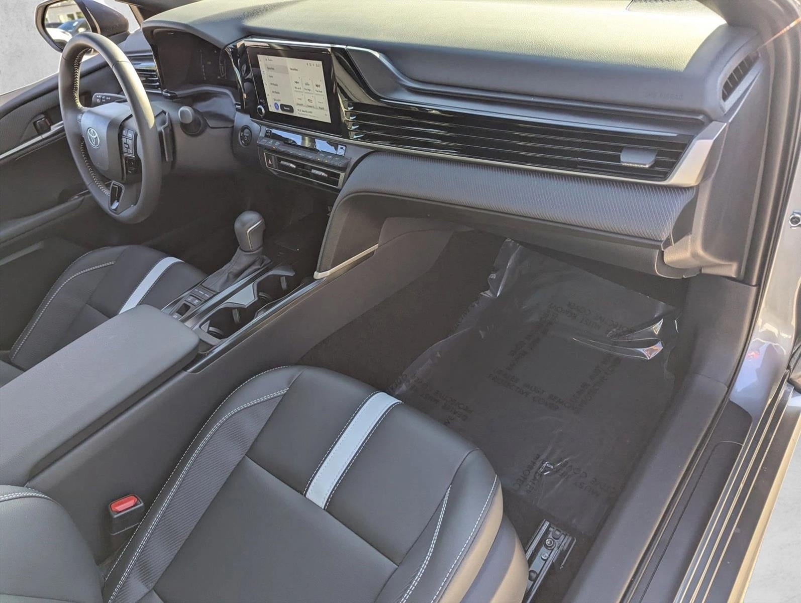 2026 Toyota Camry SE (SE)