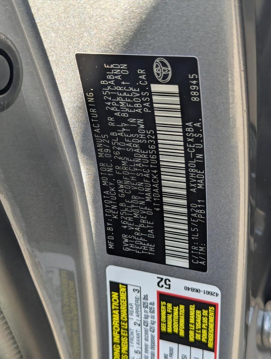 2026 Toyota Camry SE (SE)