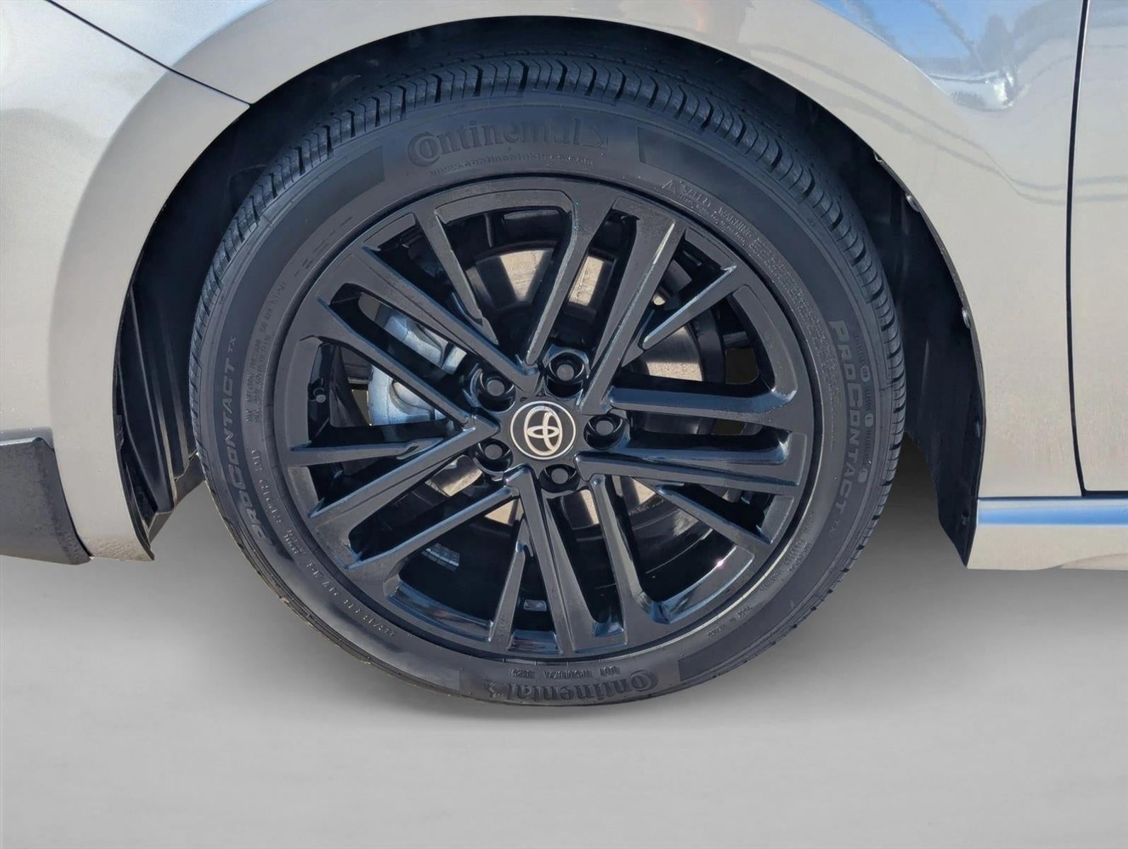 2026 Toyota Camry SE (SE)