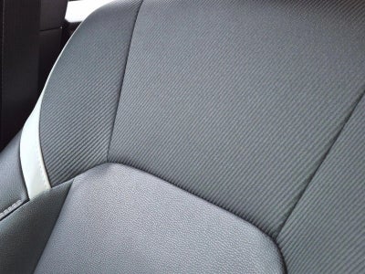 2025 Toyota Camry SE (Natl)