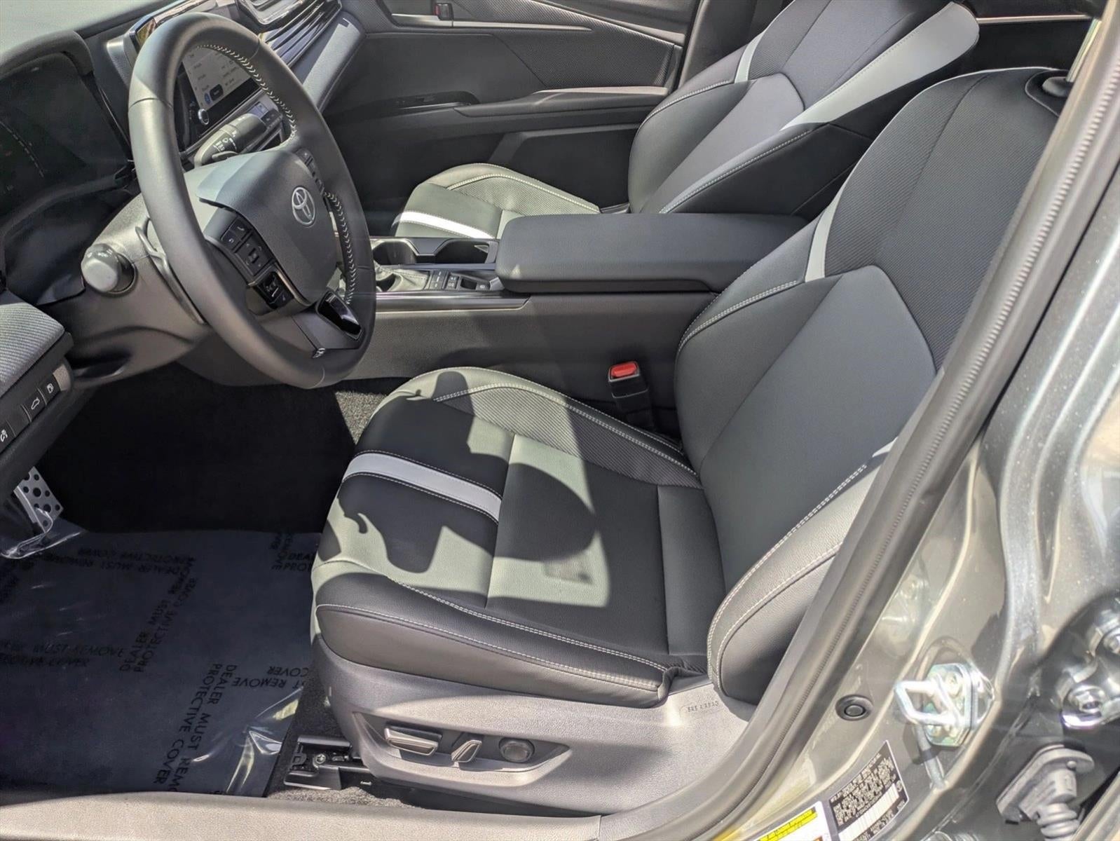 2026 Toyota Camry SE (SE)