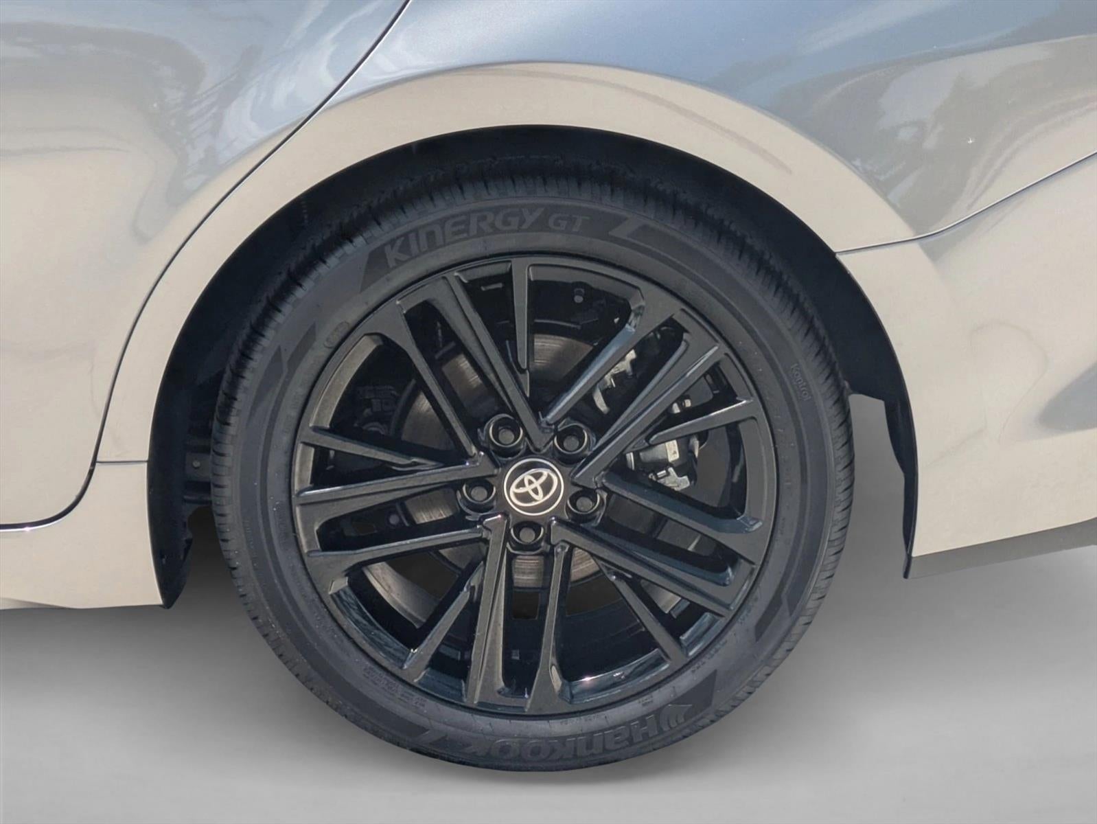 2026 Toyota Camry SE (SE)