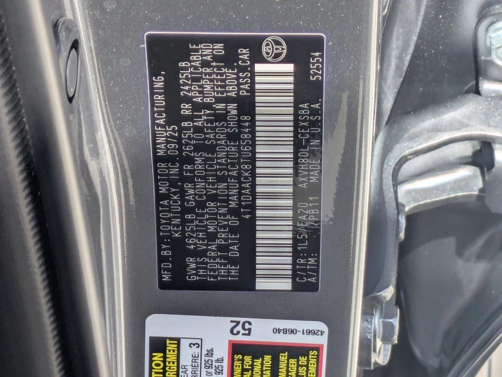 2026 Toyota Camry SE (SE)