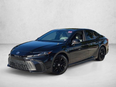 2025 Toyota Camry SE (SE)