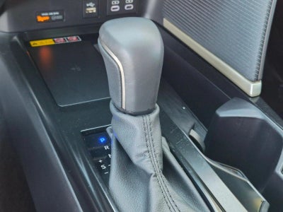2026 Toyota Camry SE (SE)
