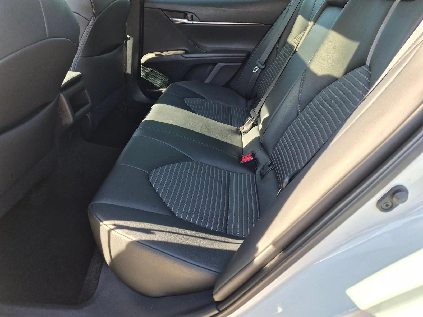 2024 Toyota Camry SE Auto (SE)