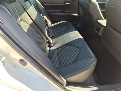 2024 Toyota Camry SE Auto (SE)