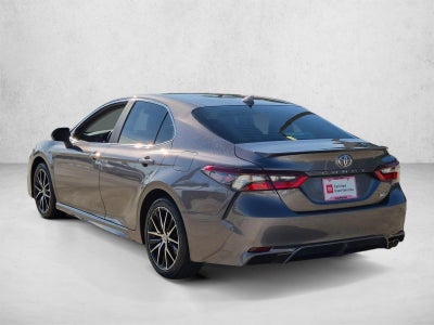 2024 Toyota Camry SE Auto (SE)