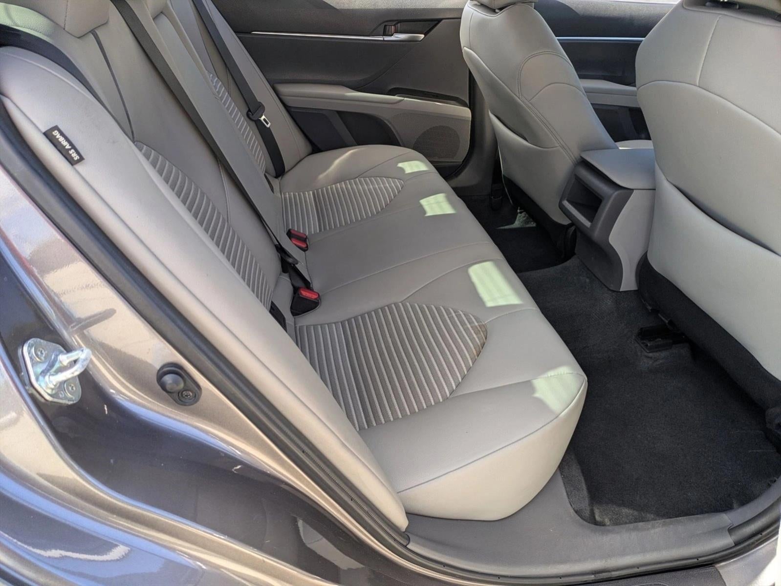 2024 Toyota Camry SE Auto (SE)