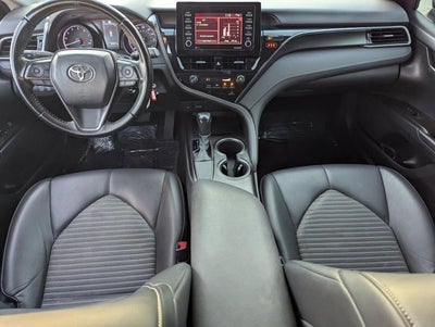 2021 Toyota Camry SE Auto (SE)