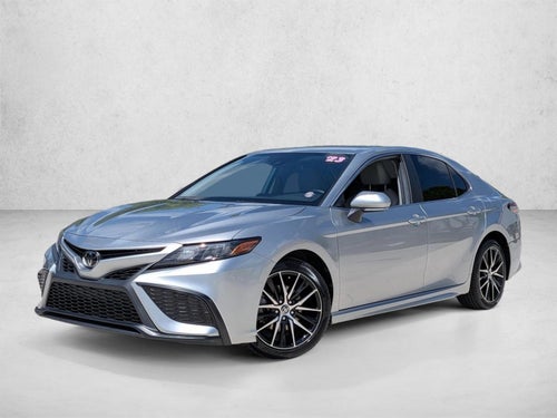 2023 Toyota Camry SE Auto (SE)