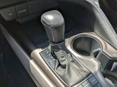 2023 Toyota Camry SE Auto (SE)