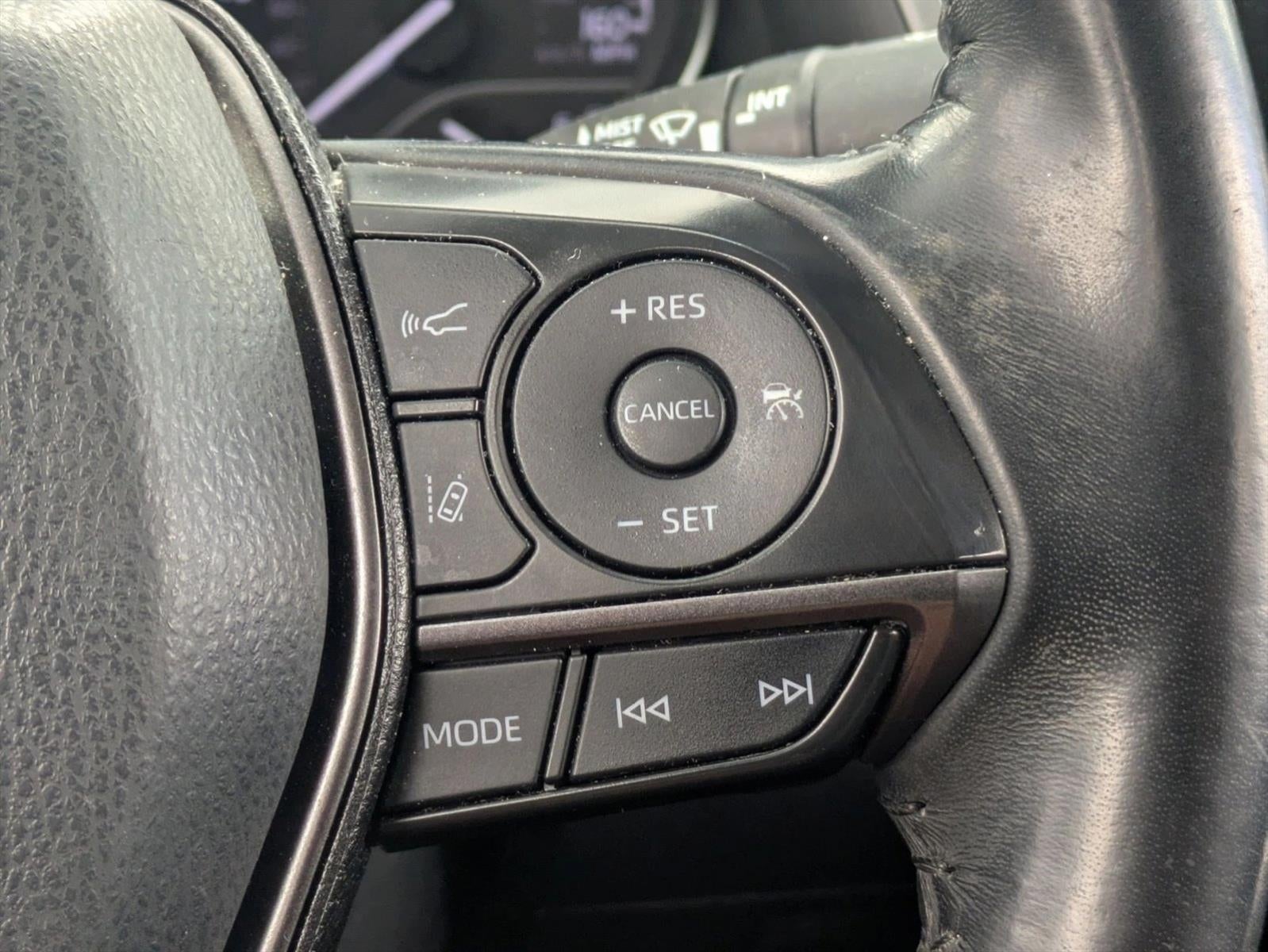 2021 Toyota Camry Hybrid SE CVT (Natl)