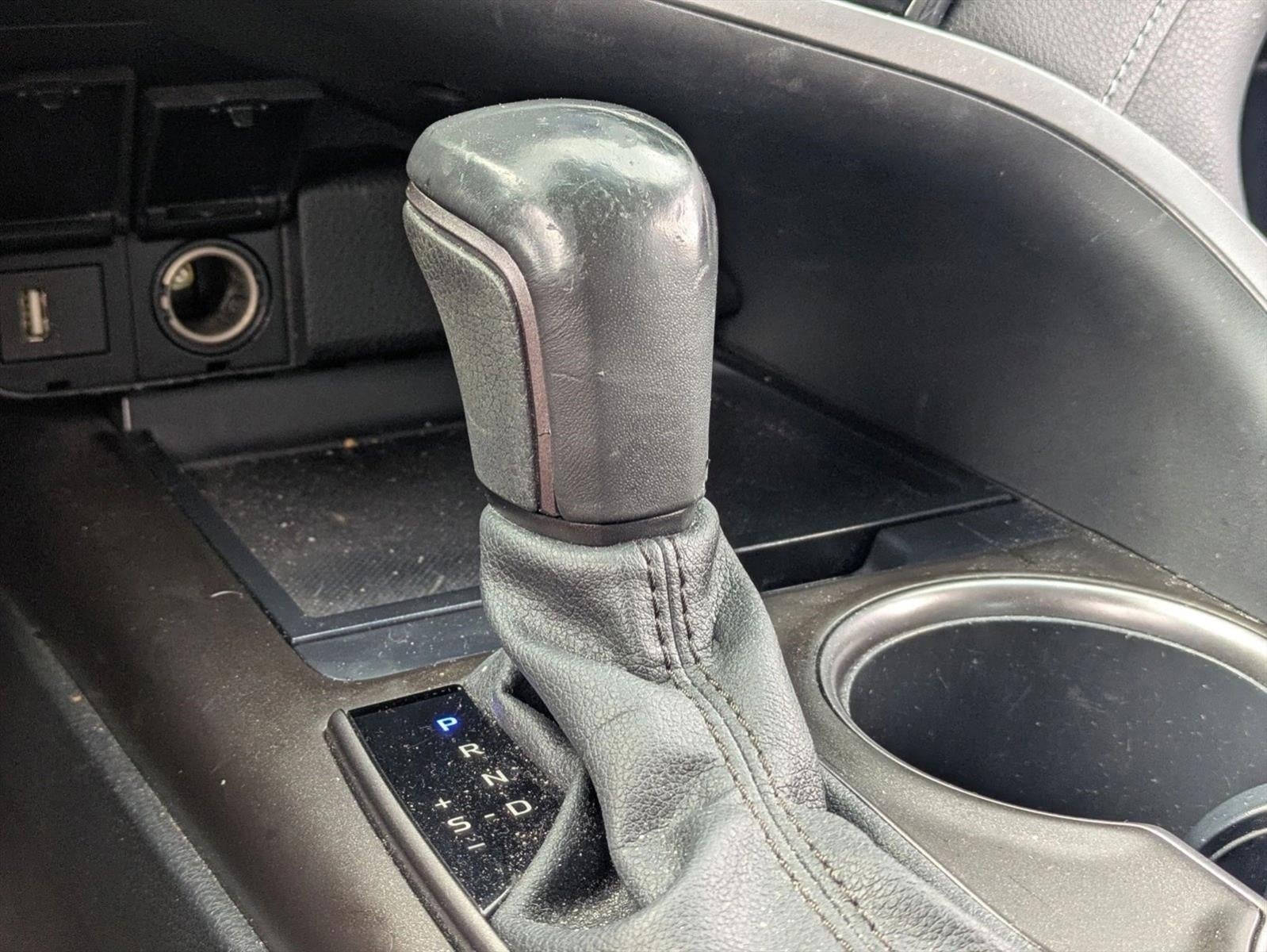 2021 Toyota Camry Hybrid SE CVT (Natl)