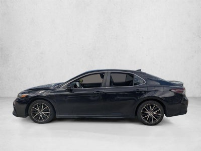 2021 Toyota Camry Hybrid SE CVT (Natl)