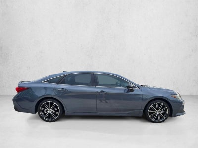 2020 Toyota Avalon Touring (GS)