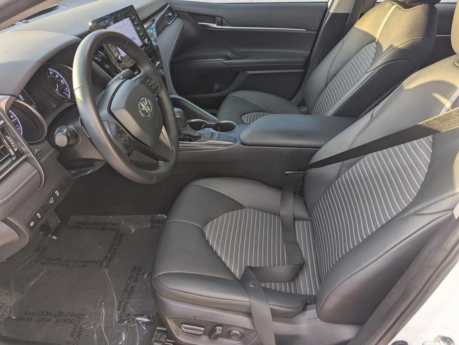 2023 Toyota Camry SE Nightshade Auto (Natl)