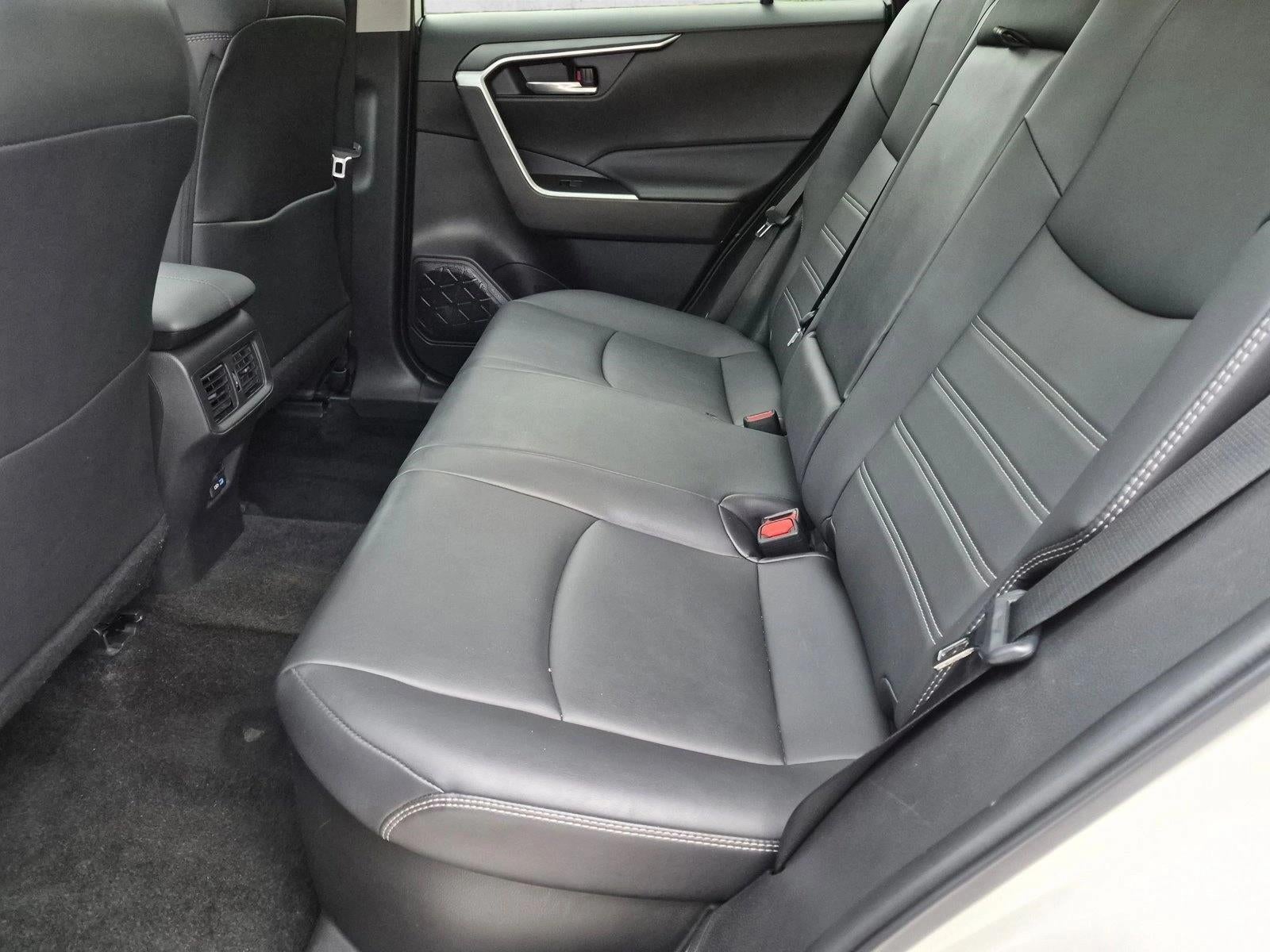 2022 Toyota RAV4 Hybrid XLE Premium AWD (Natl)