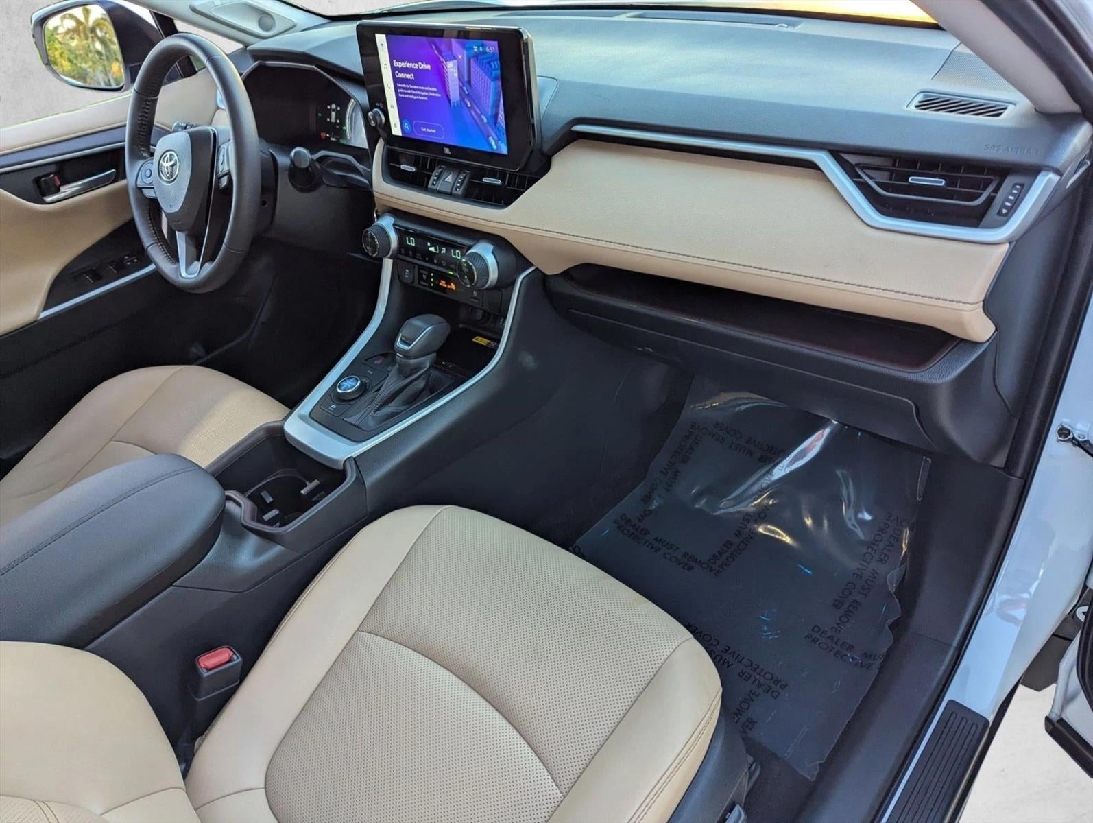 2023 Toyota RAV4 Hybrid Limited AWD (Natl)