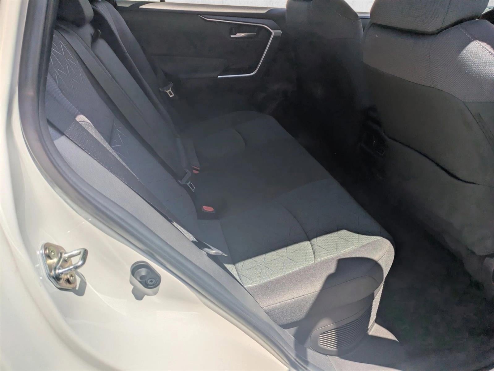 2025 Toyota RAV4 Hybrid XLE AWD (Natl)