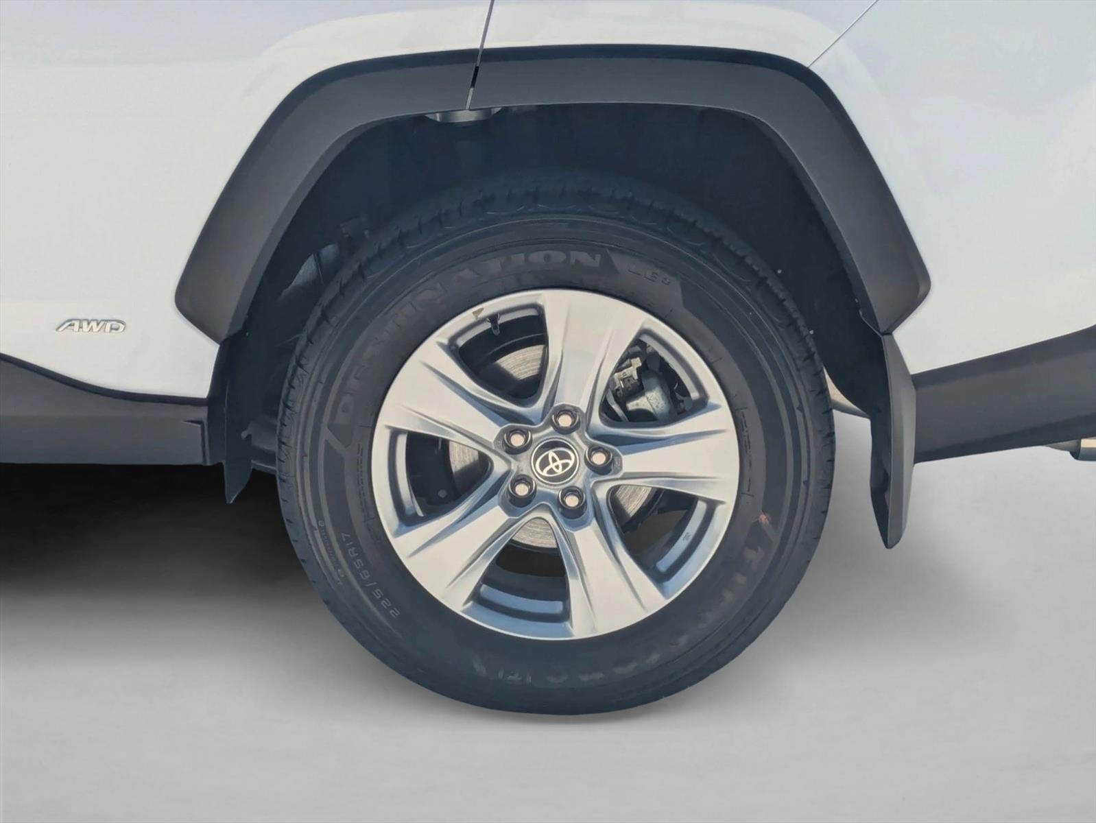 2025 Toyota RAV4 Hybrid XLE AWD (Natl)