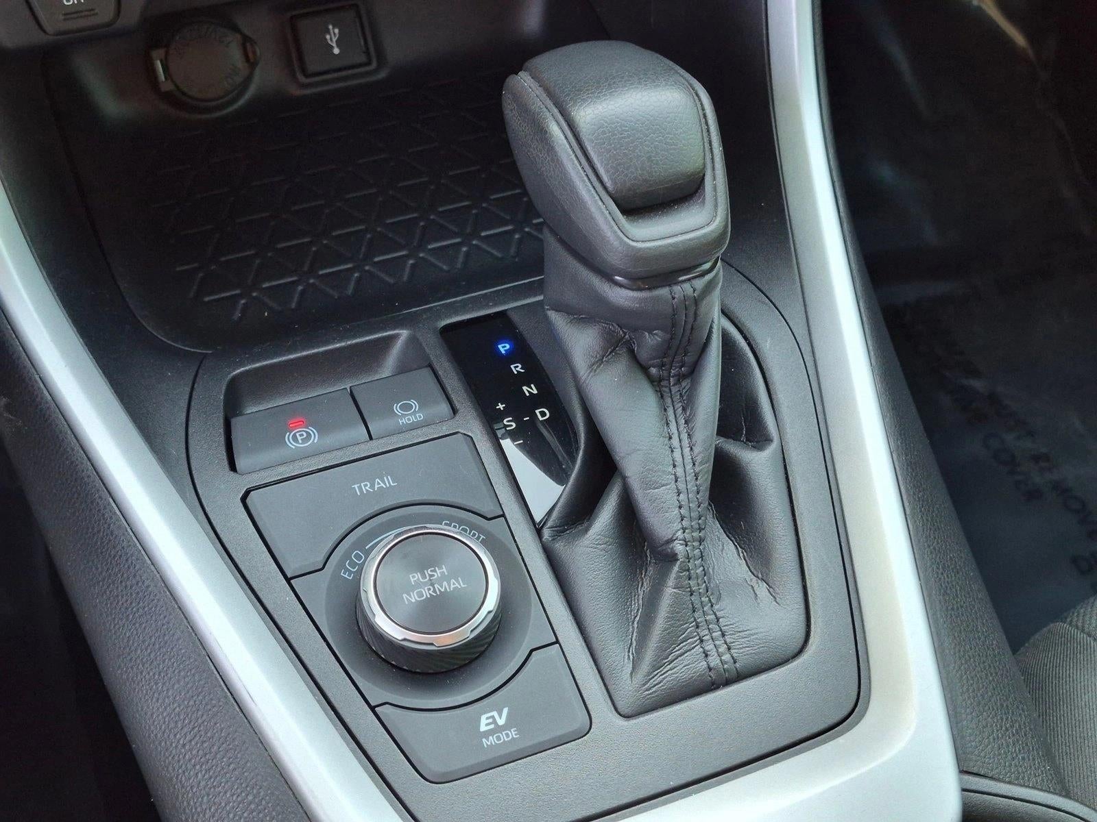 2021 Toyota RAV4 Hybrid XLE AWD (Natl)