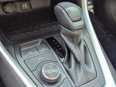 2023 Toyota RAV4 Hybrid XLE AWD (Natl)