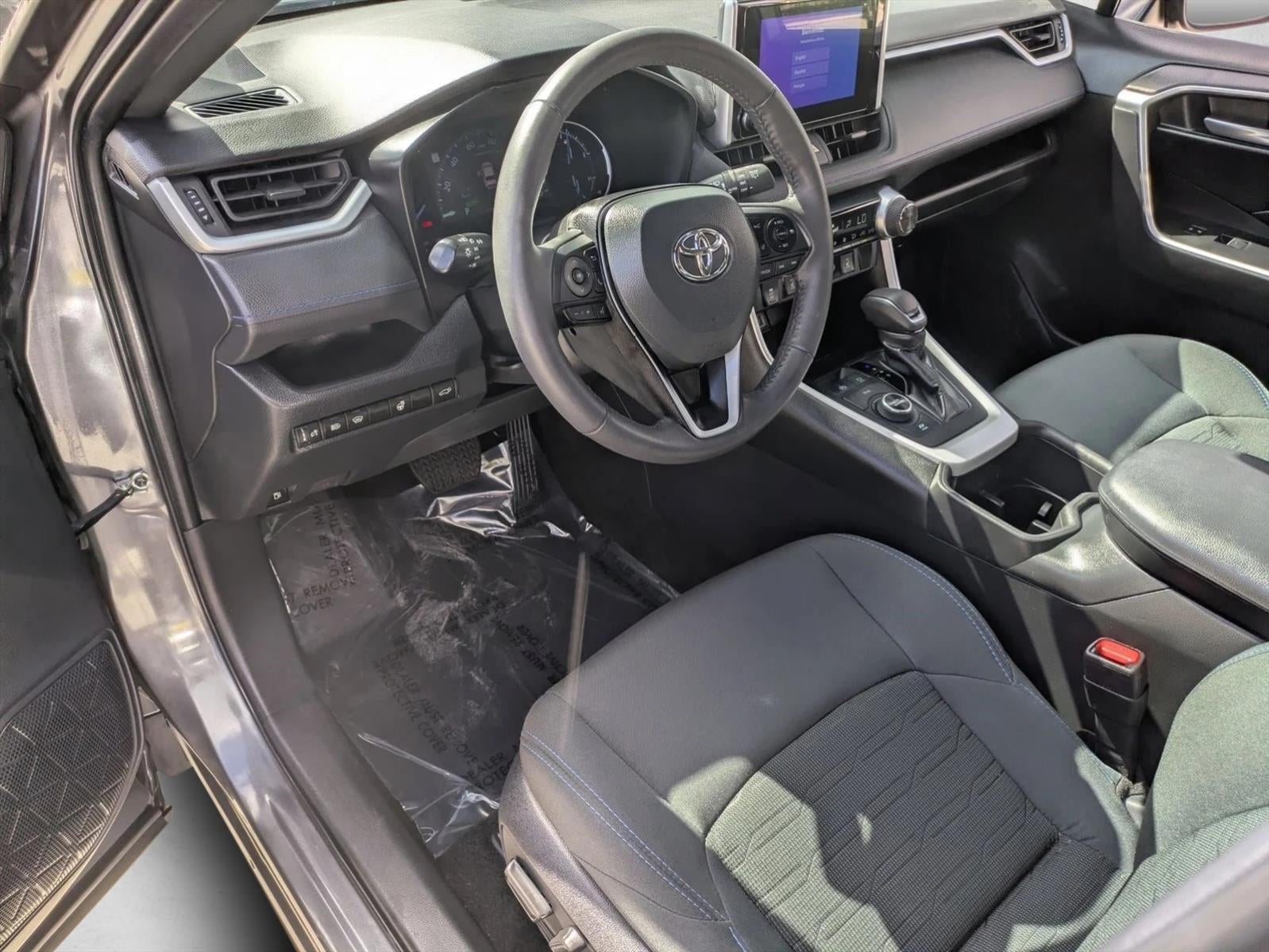 2023 Toyota RAV4 Hybrid SE AWD (Natl)