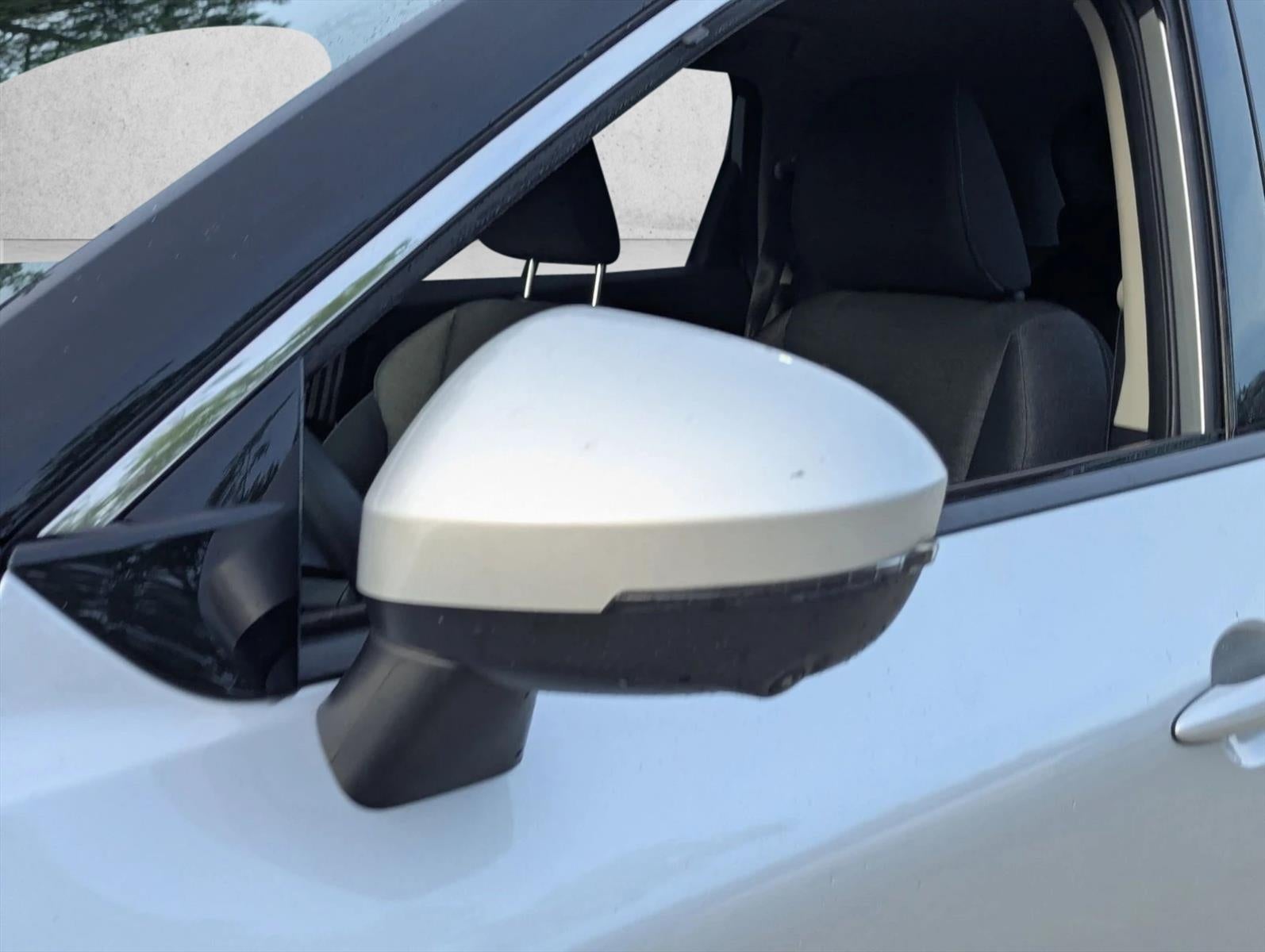 2021 Nissan Rogue FWD SV