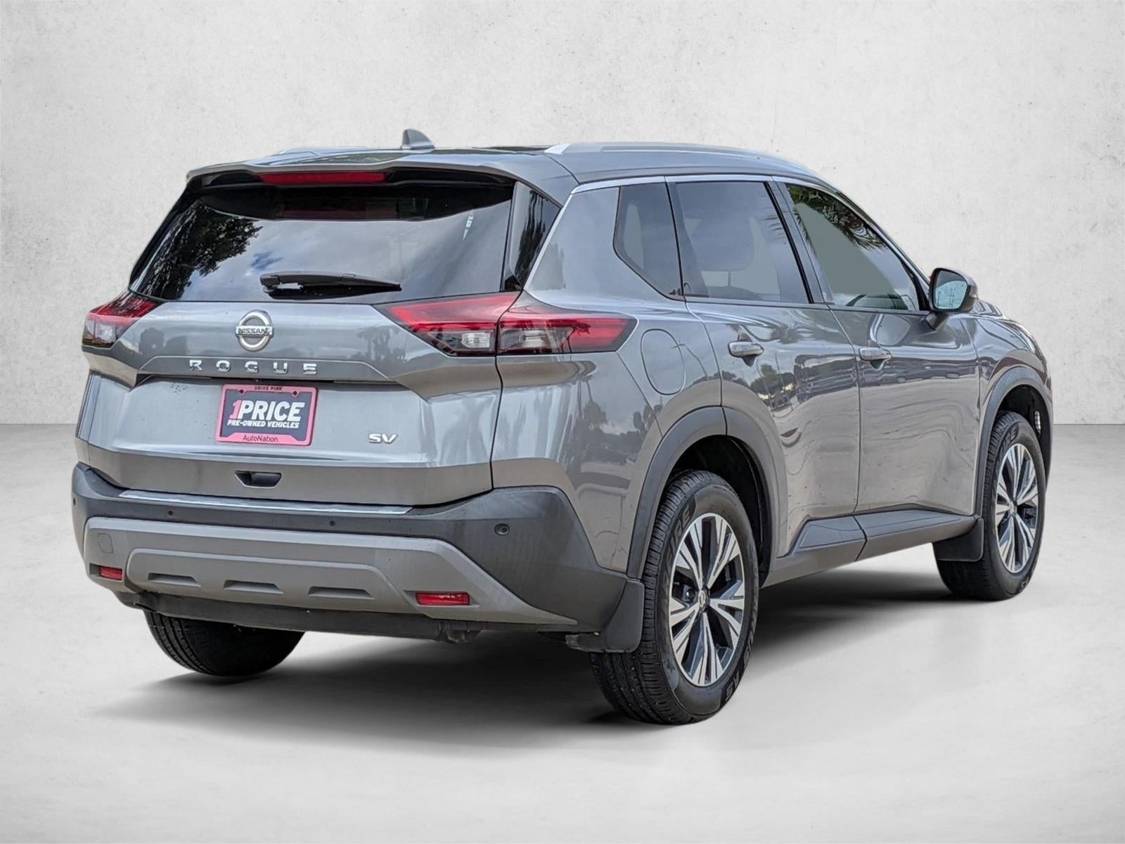 2021 Nissan Rogue FWD SV