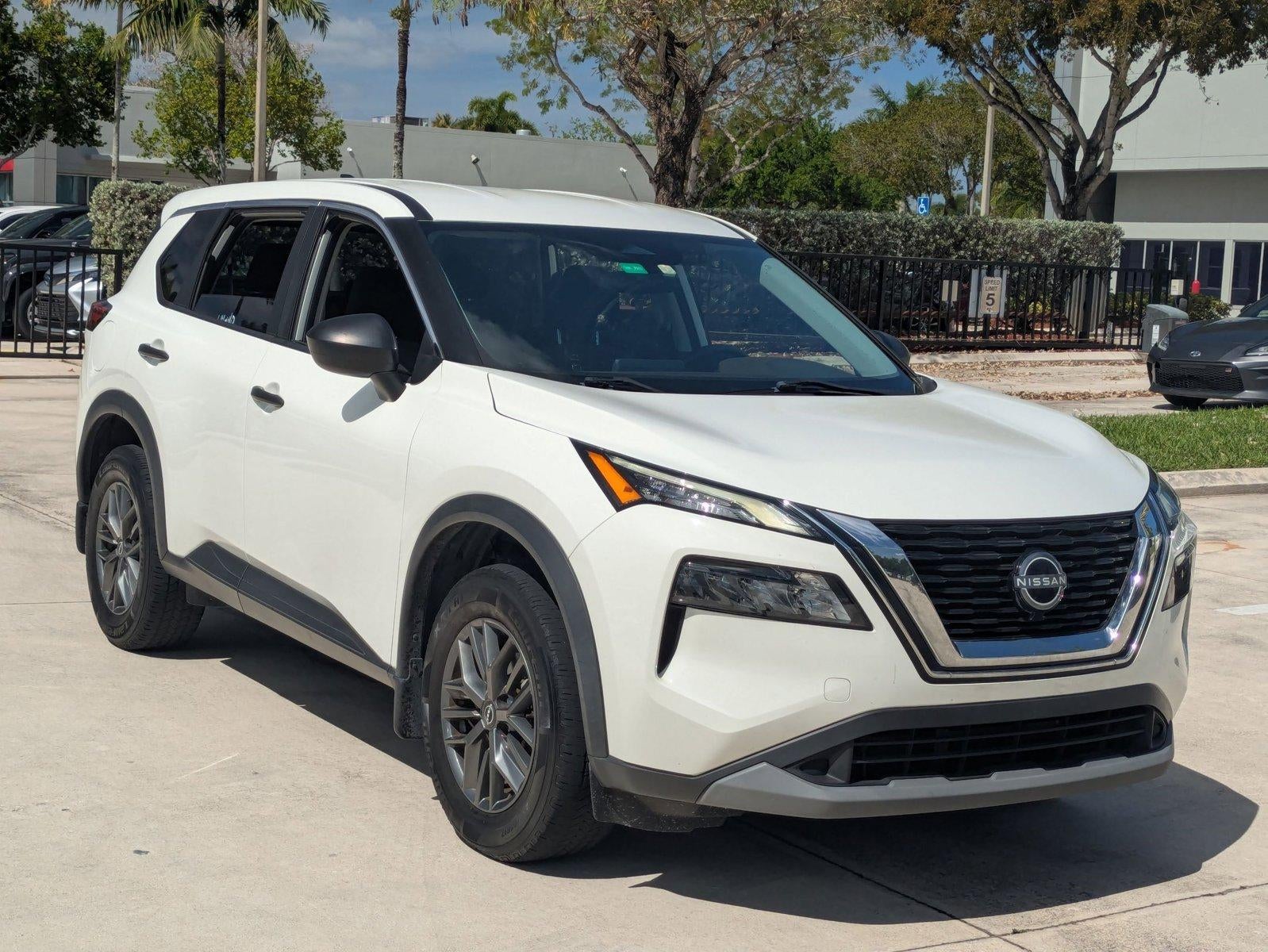 2022 Nissan Rogue FWD S