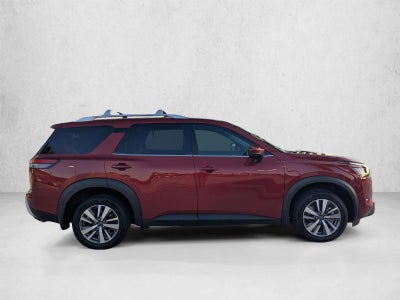 2024 Nissan Pathfinder SL 2WD