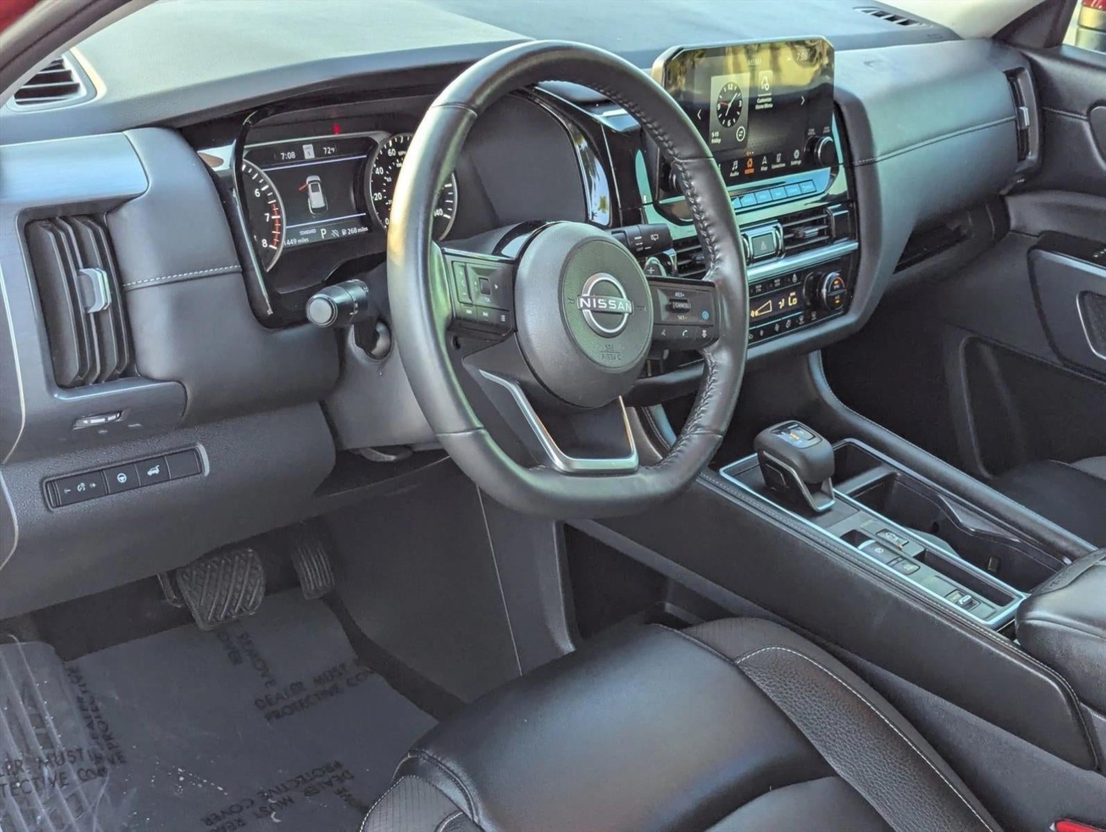2024 Nissan Pathfinder SL 2WD