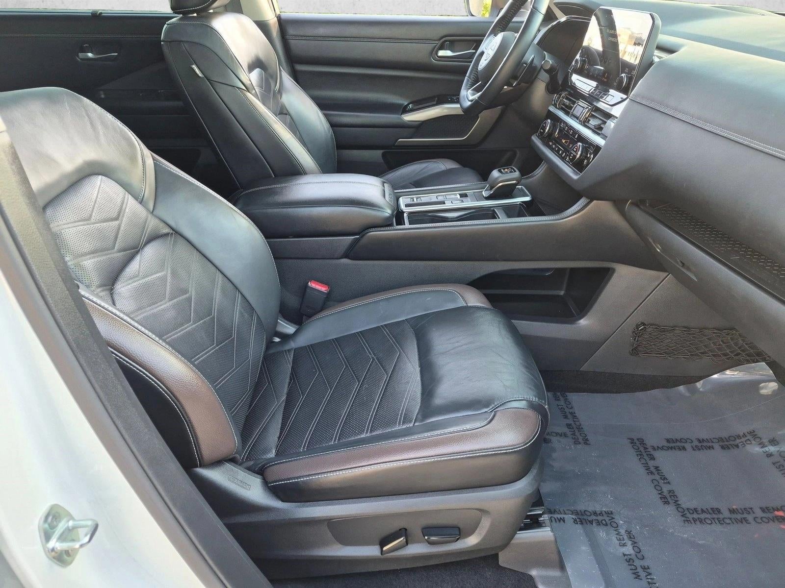 2022 Nissan Pathfinder Platinum 2WD